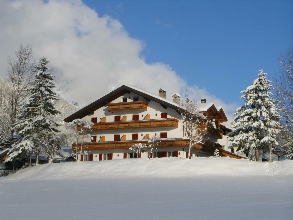 Kuehlerhof Aparthotel Anterselva di Mezzo Kültér fotó