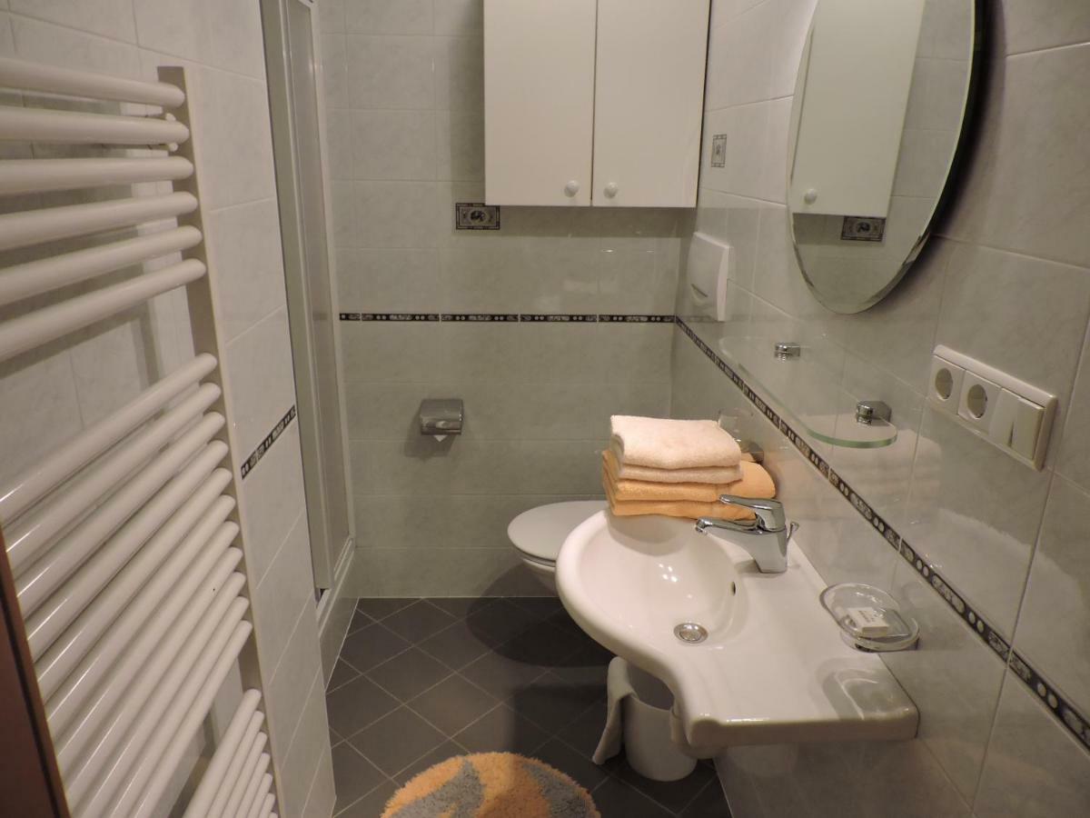 Kuehlerhof Aparthotel Anterselva di Mezzo Kültér fotó